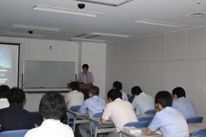 古屋先生のご講演風景2