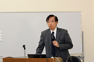 インプラントシステムの種類と歴史（藤野先生：IIRD施設長）